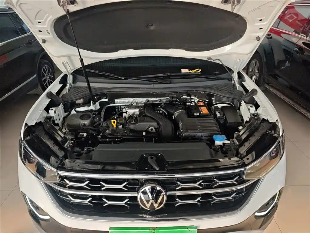 Volkswagen Tayron 2023 300TSI 2WD Luxury Plus Advanced Edition фото 16