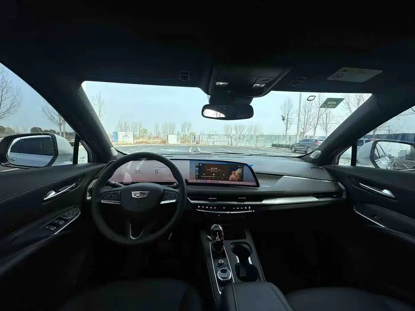 2025 Cadillac XT4