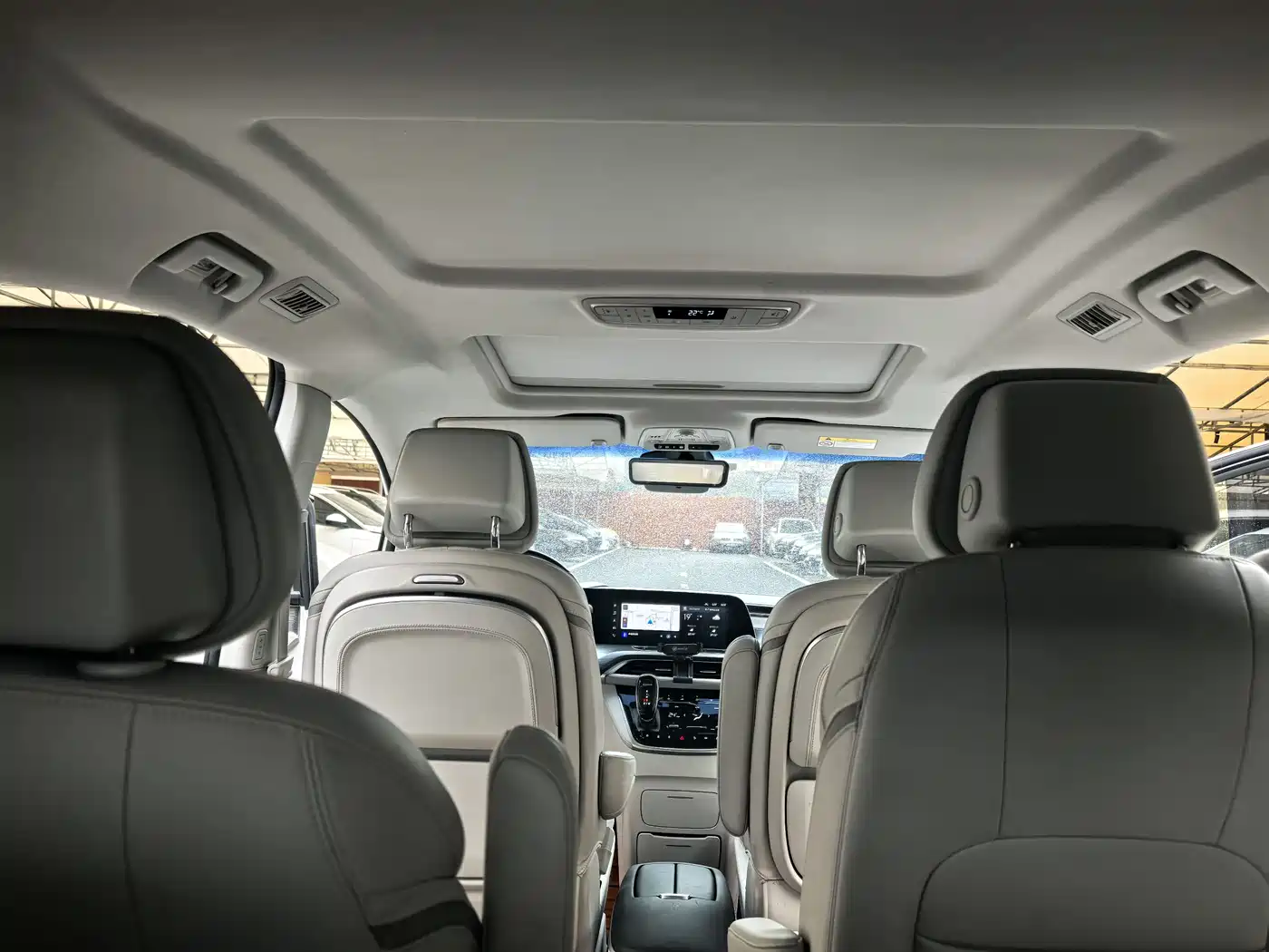 Buick GL8 2023 ES Landmaster Exclusive Harmony Edition фото 14