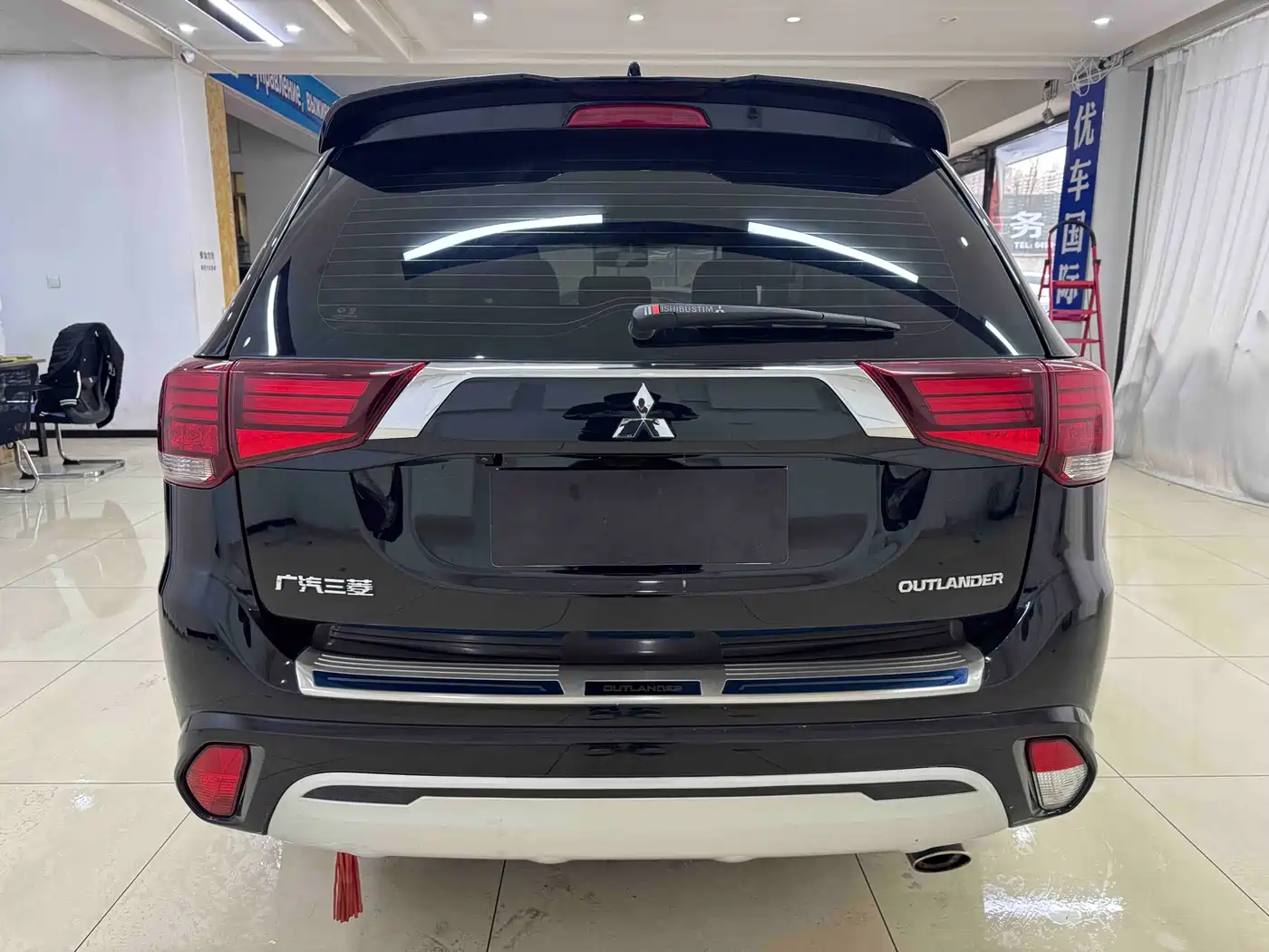Mitsubishi Outlander 2021 Facelift 2.0L 2WD Comfort Edition 5-Seater фото 5