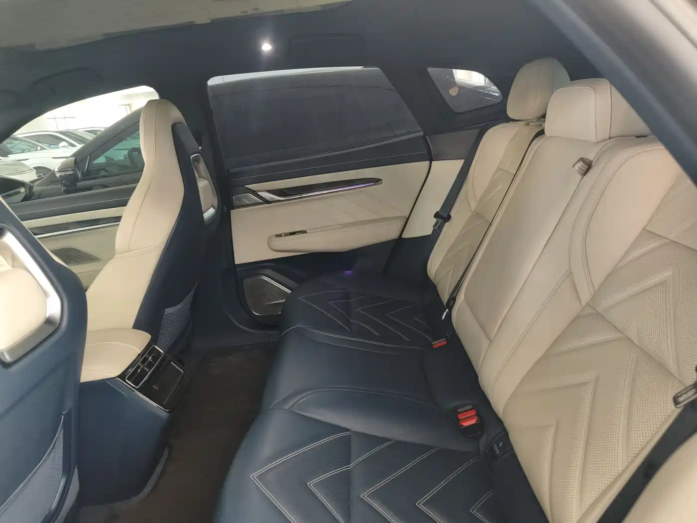 ZEEKR EXTREME KRYPTON 001