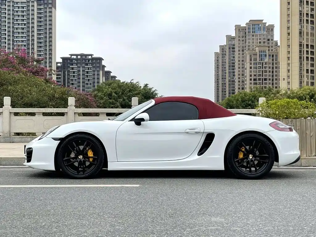 Porsche Boxster 2013 2013 Boxster 2.7L