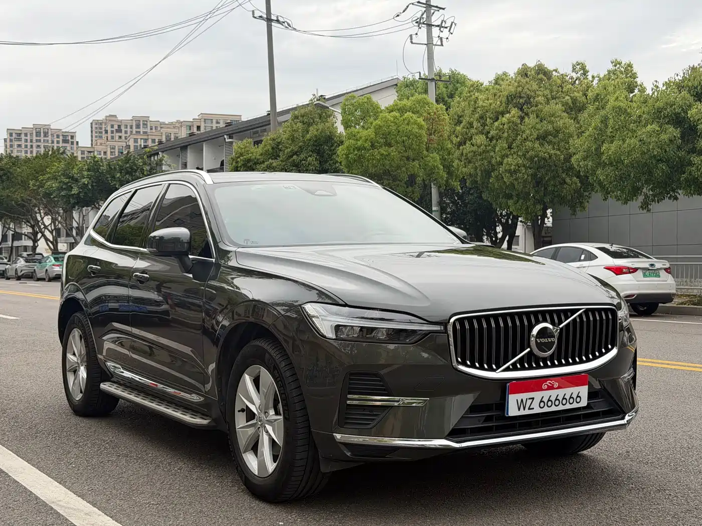 VOLVO XC60