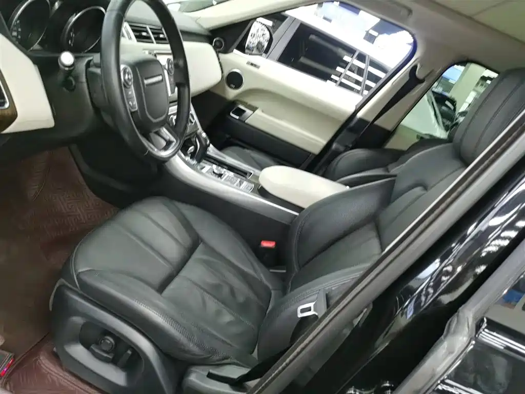Land Rover Range Rover Sport 2017 3.0 SC V6 HSE фото 14