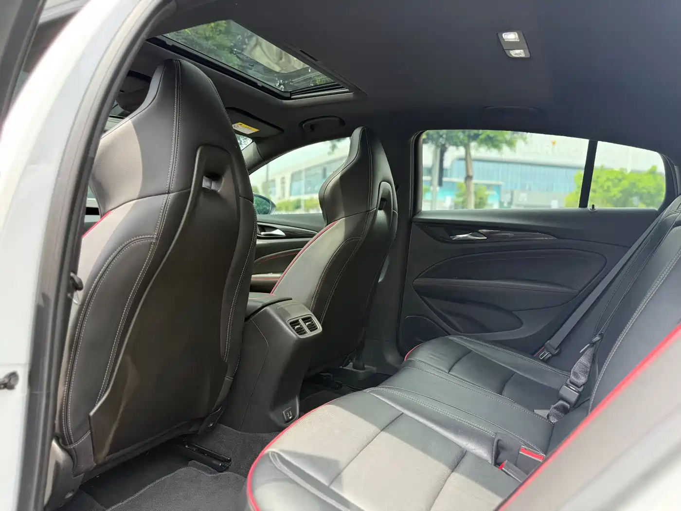 Фото 5 - Buick Regal