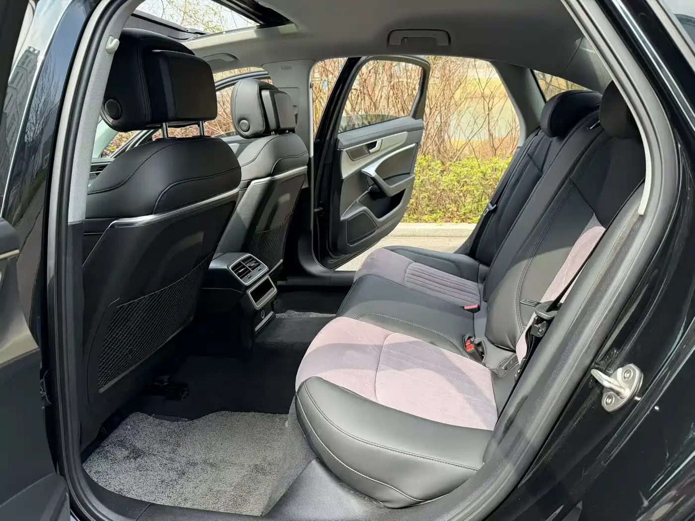 Audi A6L 2019 40 TFSI Luxury Elegance фото 7