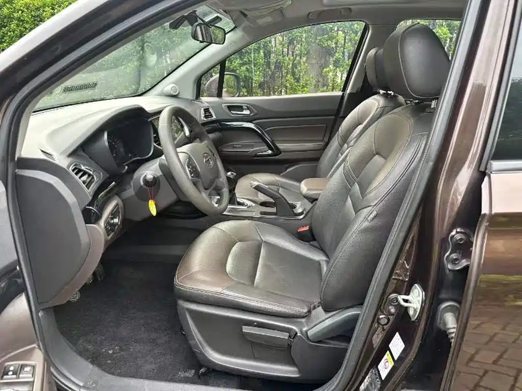 Фото 7 - GAC Trumpchi GS4