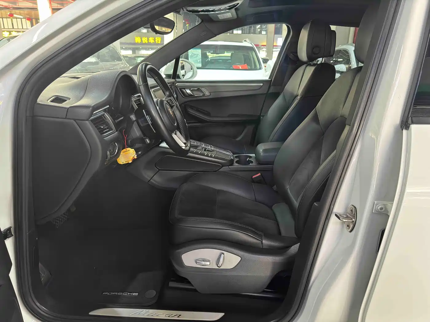 Porsche Macan 2014 Macan 2.0T фото 7