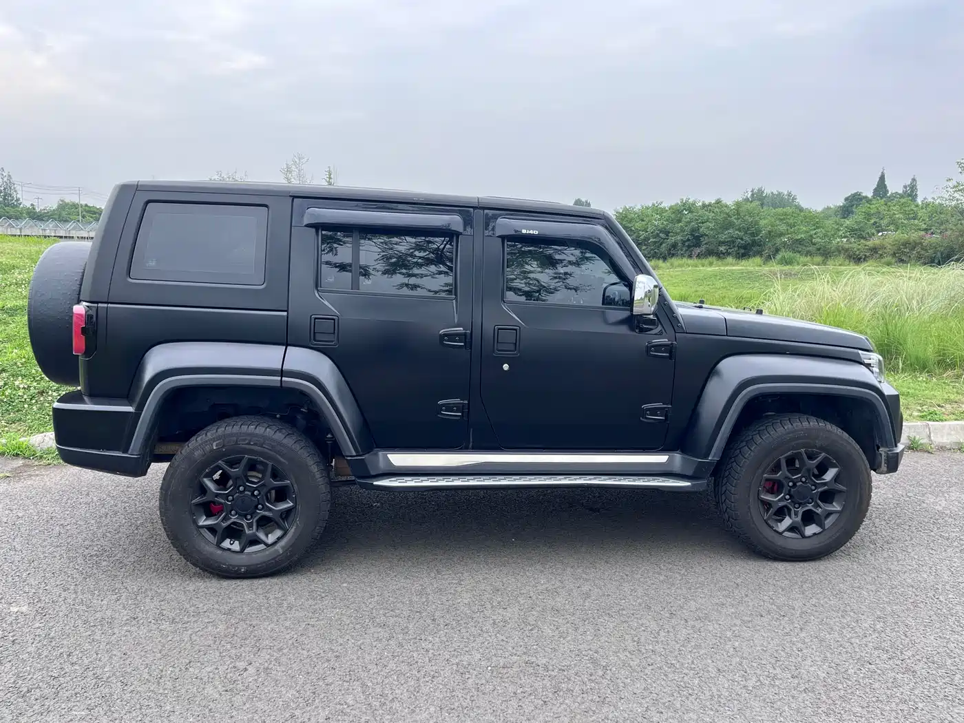 BAIC ORV Beijing Offroad BJ40 2024 2.0D Blade Hero Glory Edition фото 7
