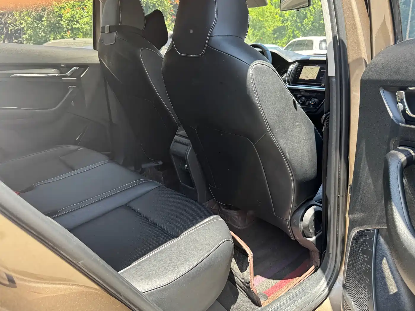 Škoda Kamiq 2022 1.5L Automatic Comfort Edition фото 9