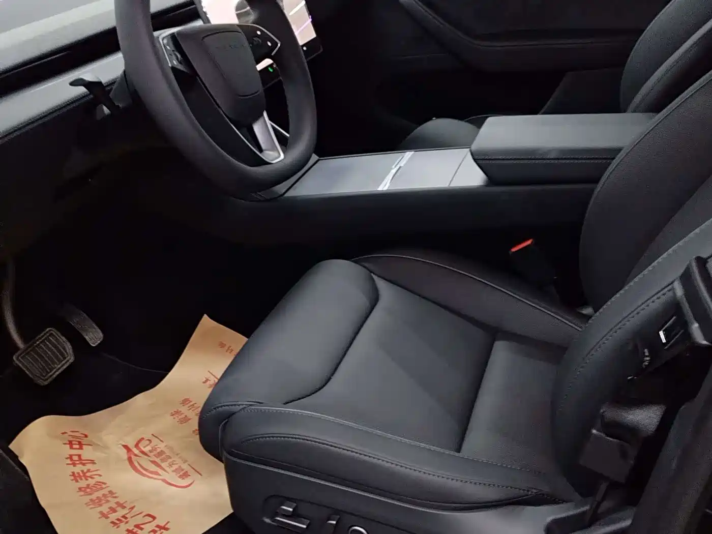 Tesla Model Y L 2026 2025 Facelift Long Range AWD