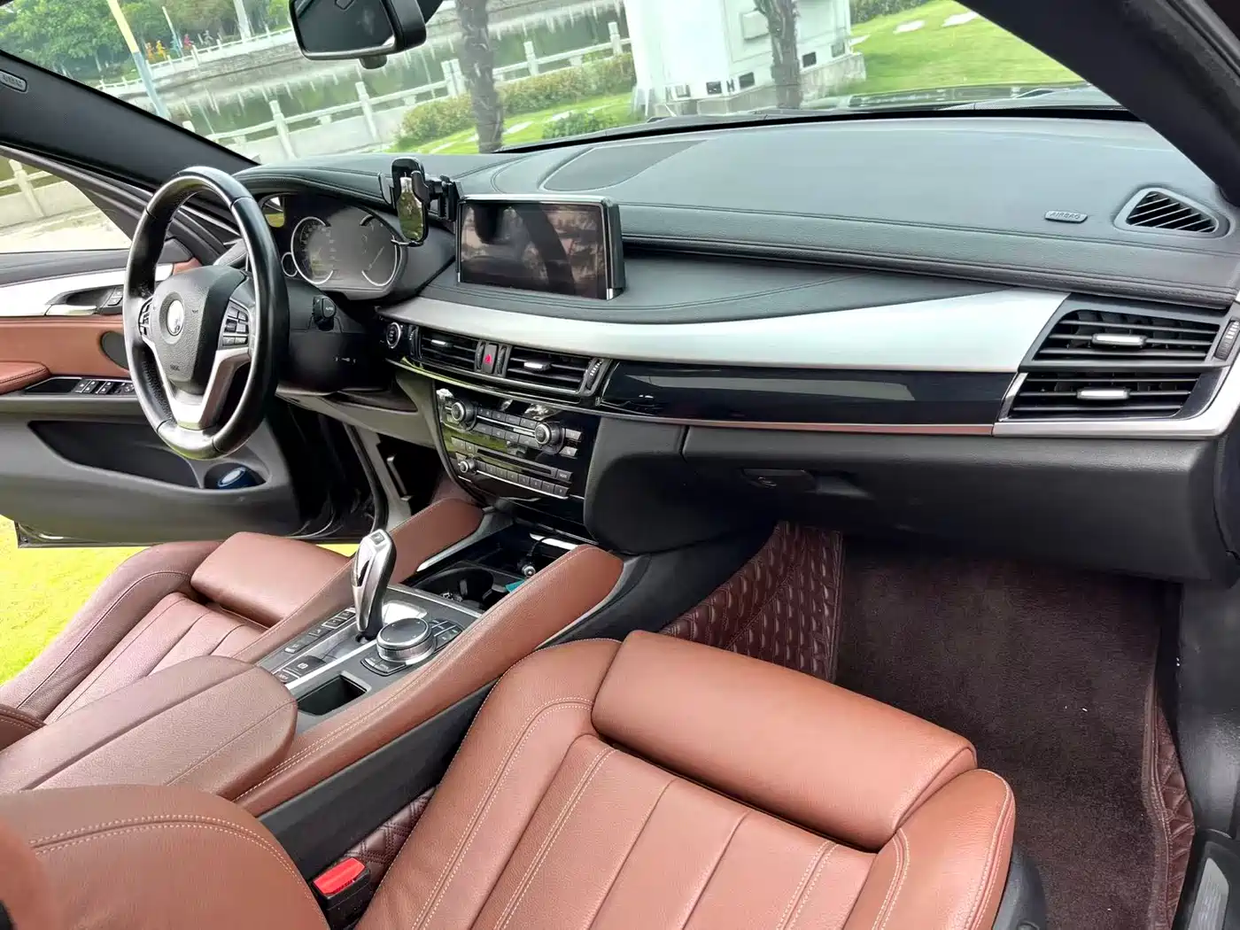 BMW X6 2018 xDrive28i фото 7