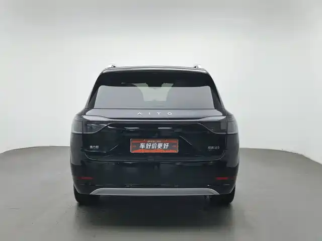 AITO Wenjie AITO M9 2024 Extended Range Ultra 42kWh 6-Seater — фото 4