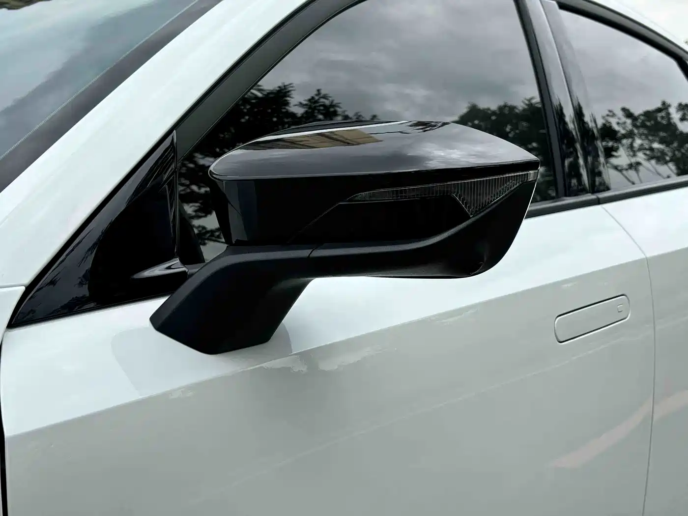 Changan UNI-V 2025 2024 1.5T Deluxe Sport