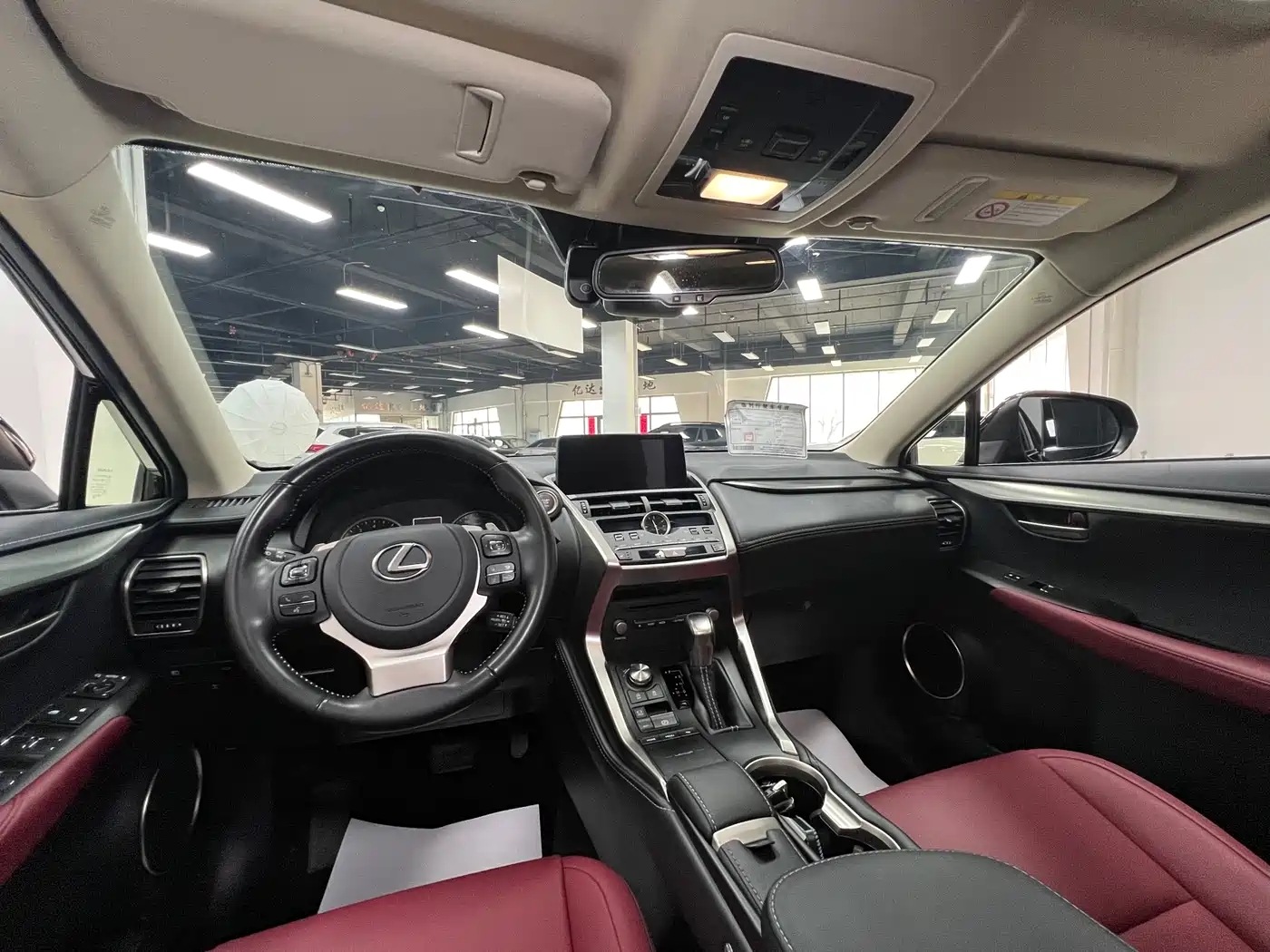 Lexus NX 2020 200 AWD F Sport China VI фото 23