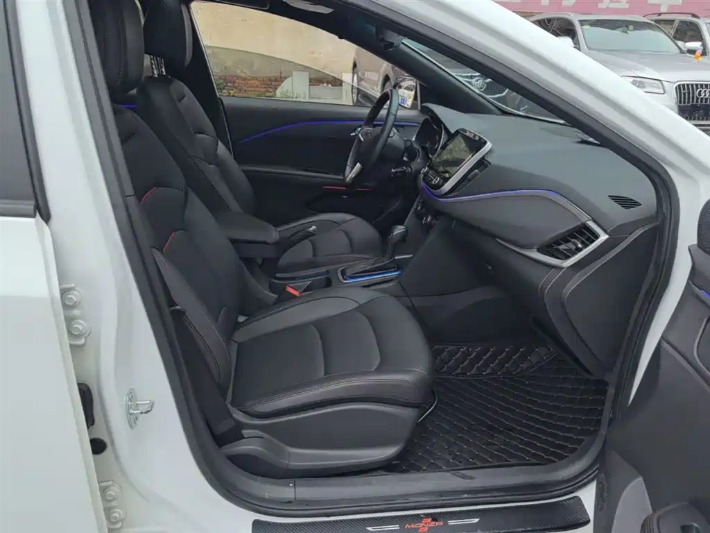 Chevrolet Monza 2019 RS 330T Auto Smooth Edition China VI фото 25