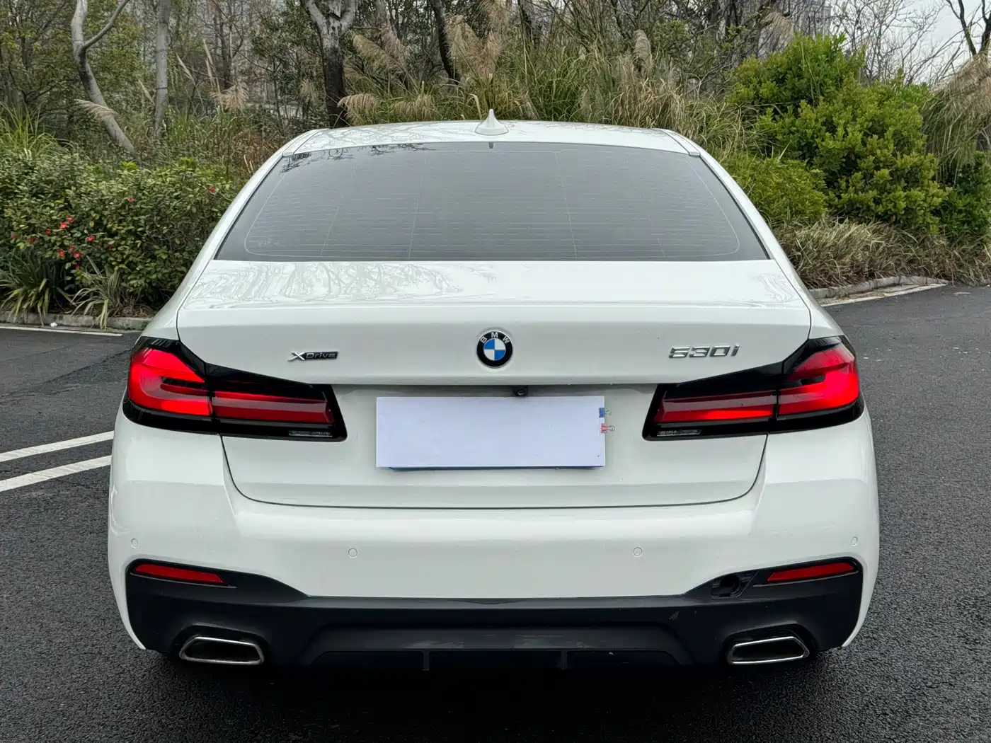 BMW 5 SERIES