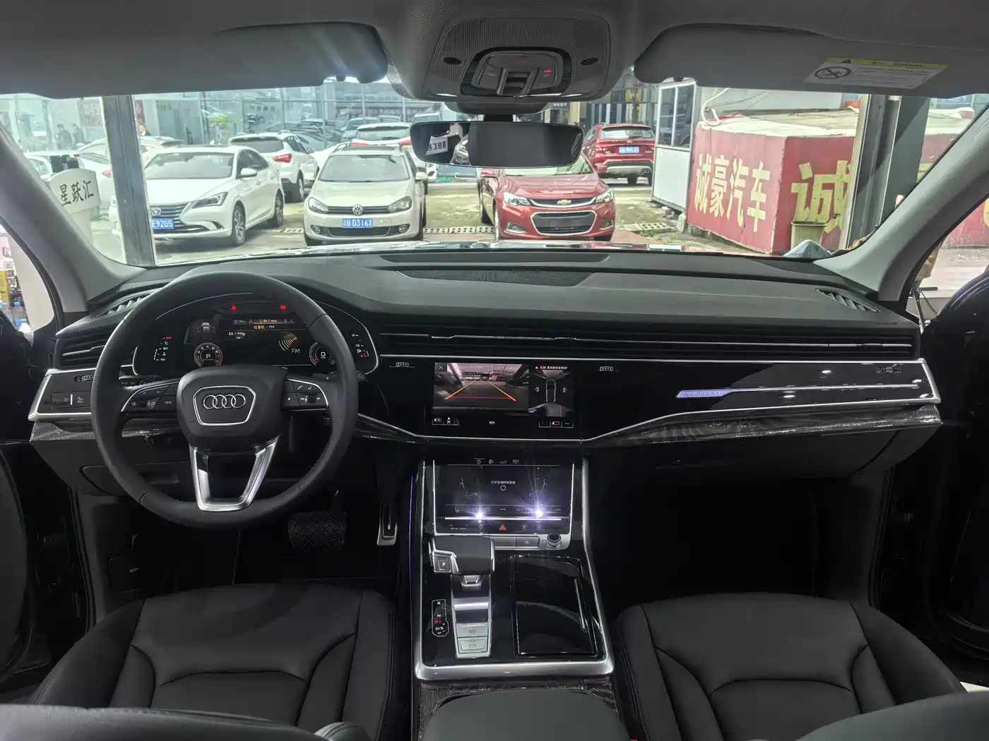 AUDI Q7