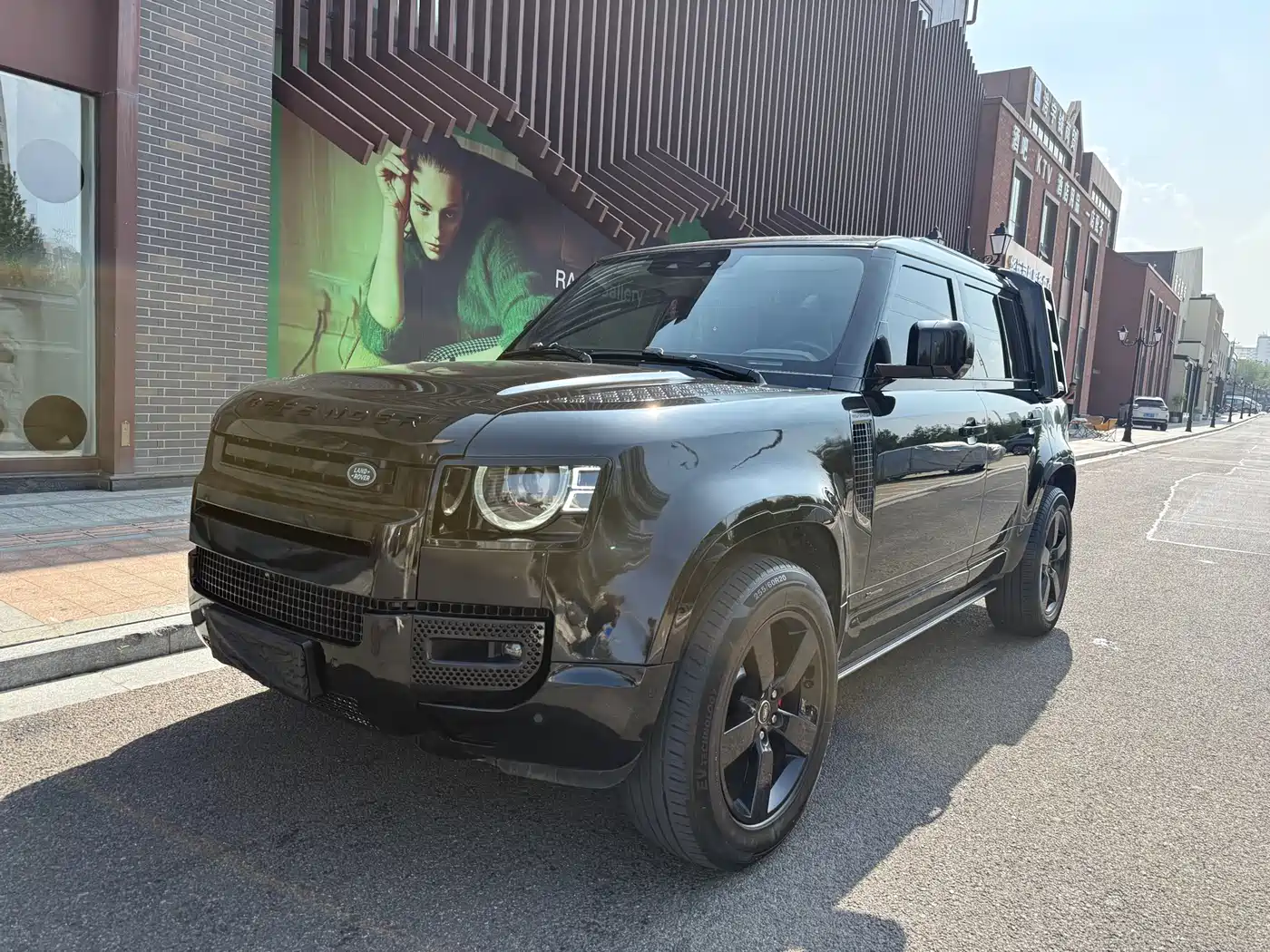 Land Rover Defender 2021 110 P400 Dark Special Edition