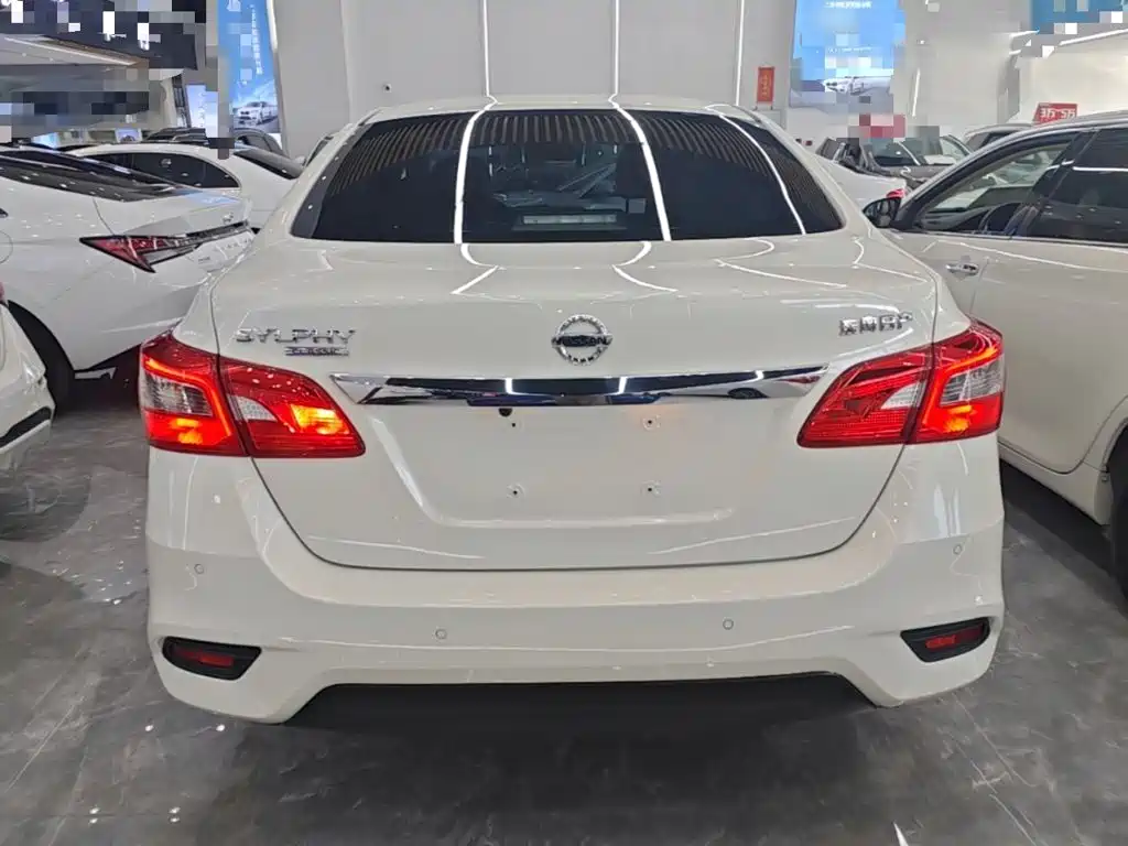 Nissan SYLPHY, миниатюра 6