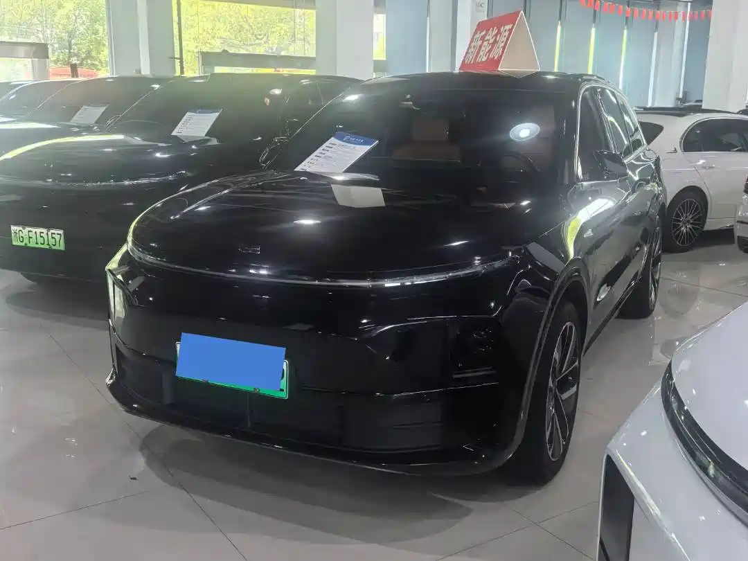 Li Auto L6 2024