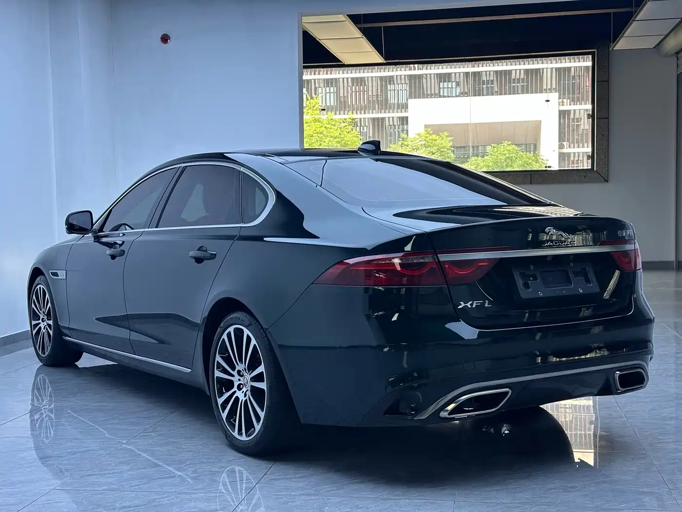 Jaguar XFL 2024 2024 2.0T P250 2WD Premium Luxury