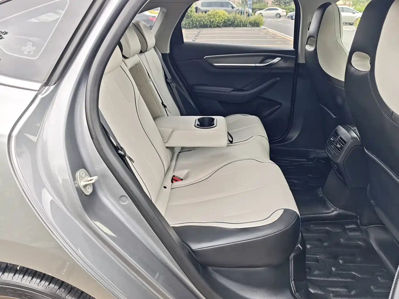 BYD Destroyer 05 2023 2023 Champion Edition DM-i 120KM Honor