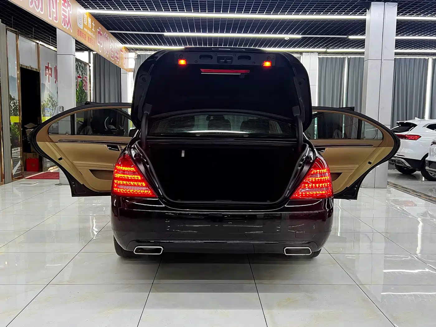 Mercedes-Benz S-Class 2012 S 300 L Business Simplified Edition фото 7