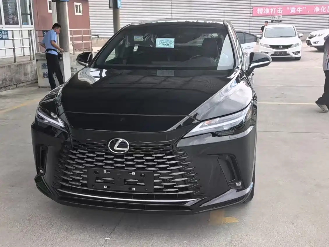 Lexus RX 2026 2026 300 AWD Premium Edition