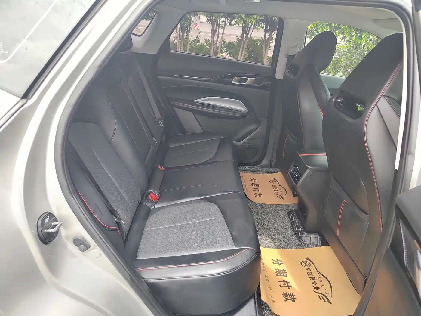 Changan Oshan Z6 2023 2022 Blue Whale 1.5T DCT Intelligent Leader