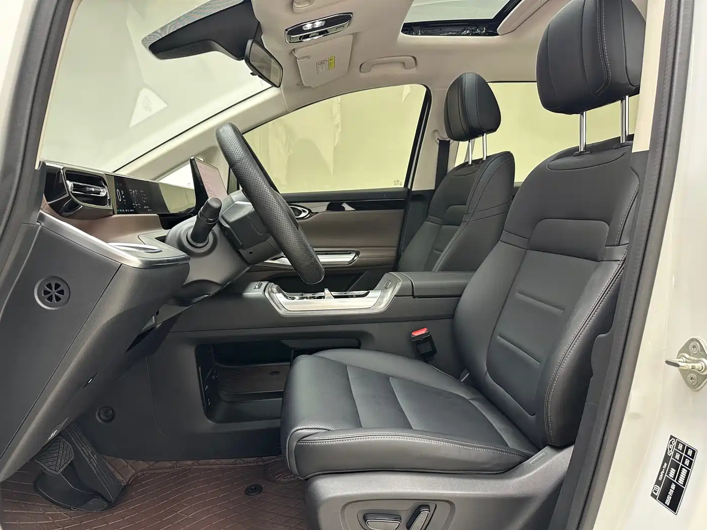 GAC Trumpchi Trumpchi E8 NEV 2024 150km PRO фото 3
