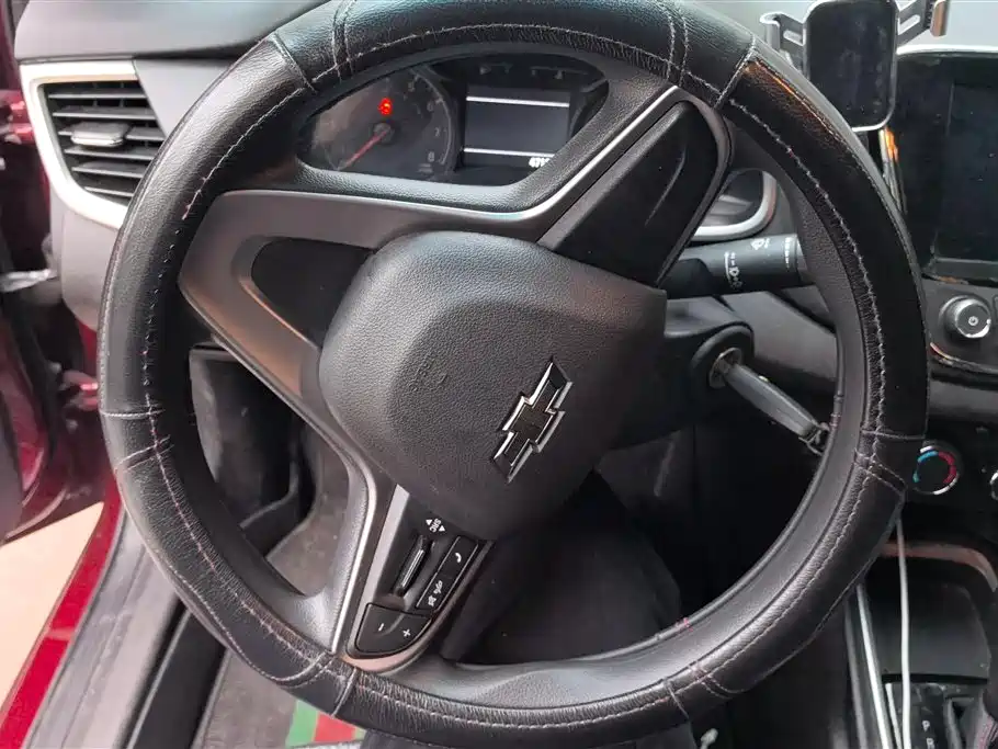 Chevrolet Monza 2019 Redline 320T DCT Joy Edition China VI фото 15