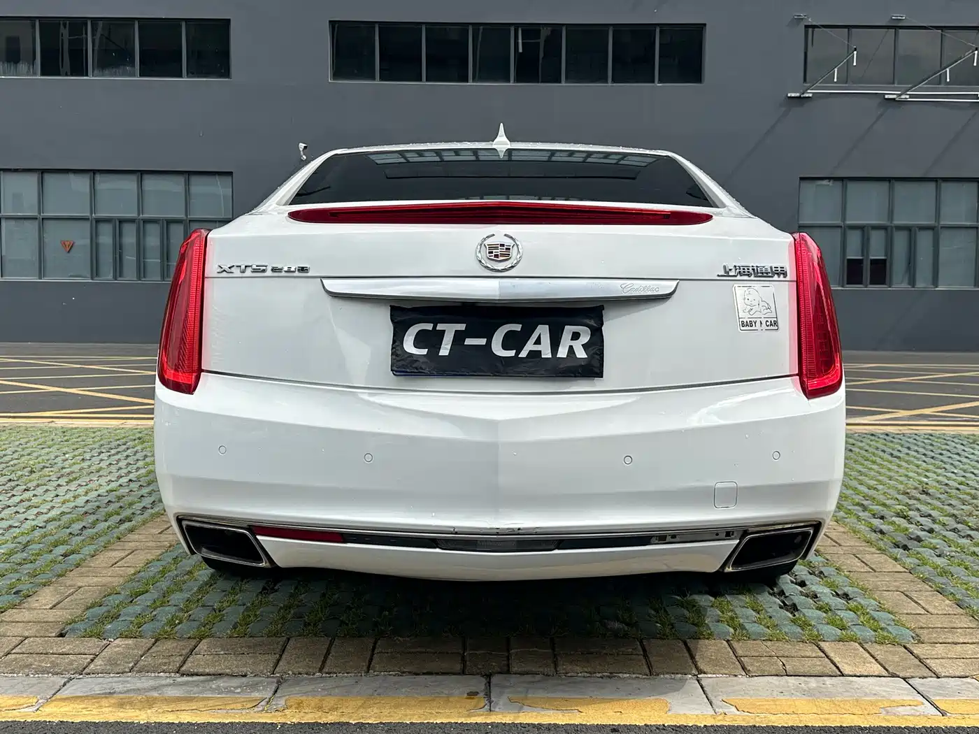 Cadillac XTS 2015 2014 28T Luxury Edition