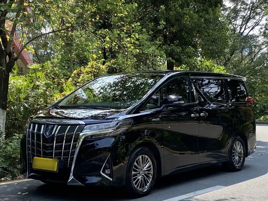 Toyota Alphard 2021 Hybrid 2.5L Premium фото 2