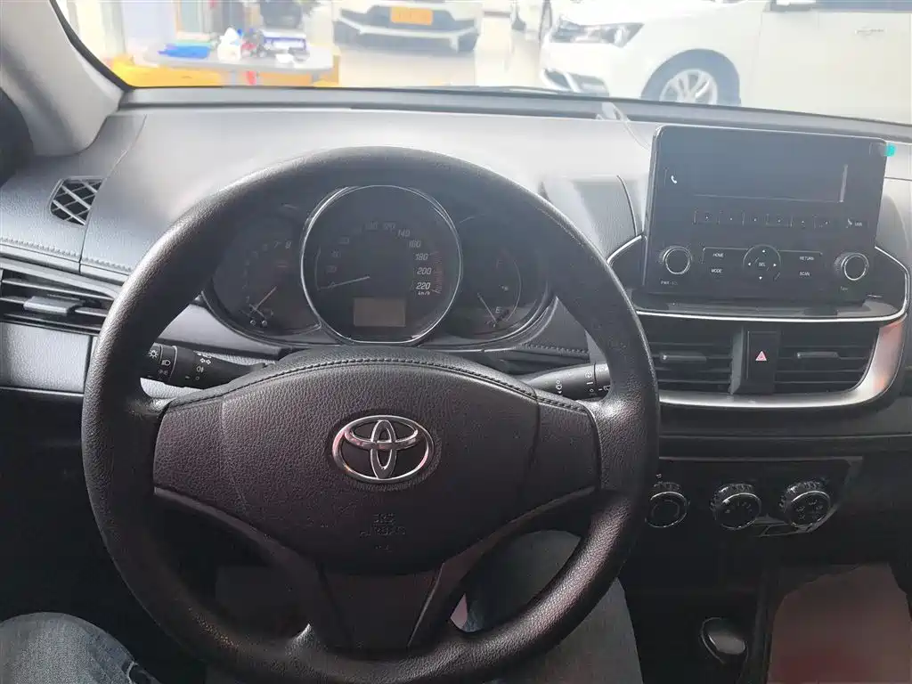 Toyota YARiS L Zhi Xuan 2021 1.5L CVT Leading Edition фото 10