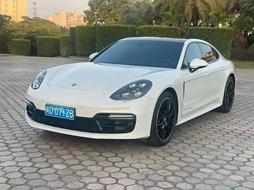  Porsche Panamera 2020 Panamera 10th Anniversary Edition 2.9T