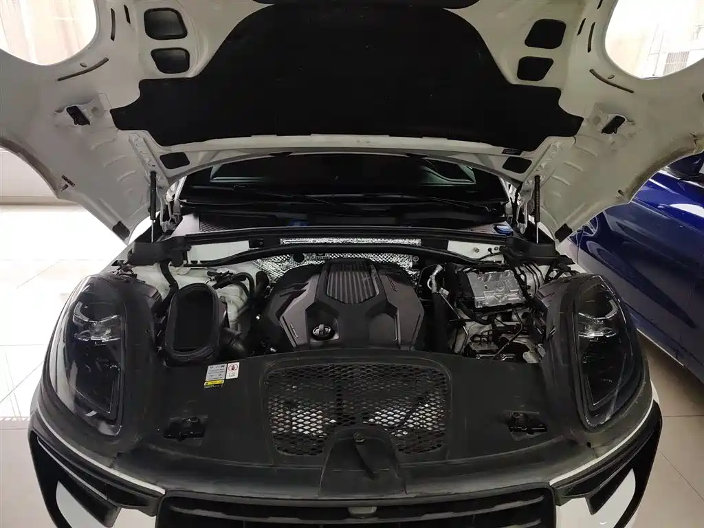 Porsche Macan 2022 Macan 2.0T фото 20