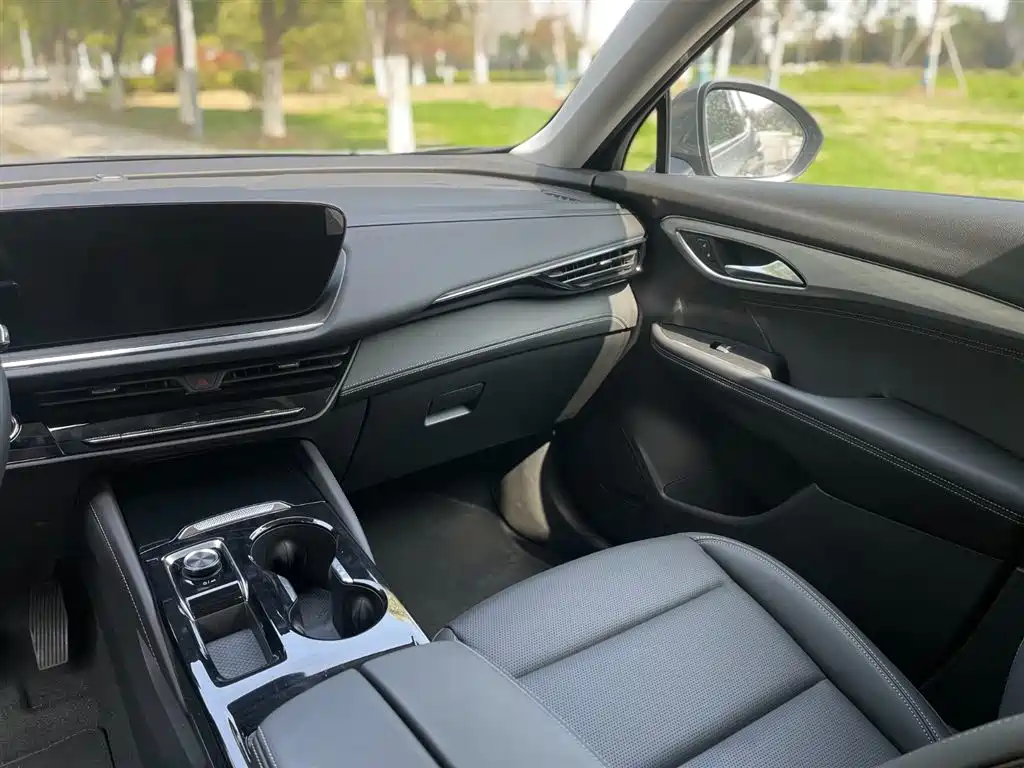 Buick Envision S 2025 25T Premium Platinum Edition фото 18