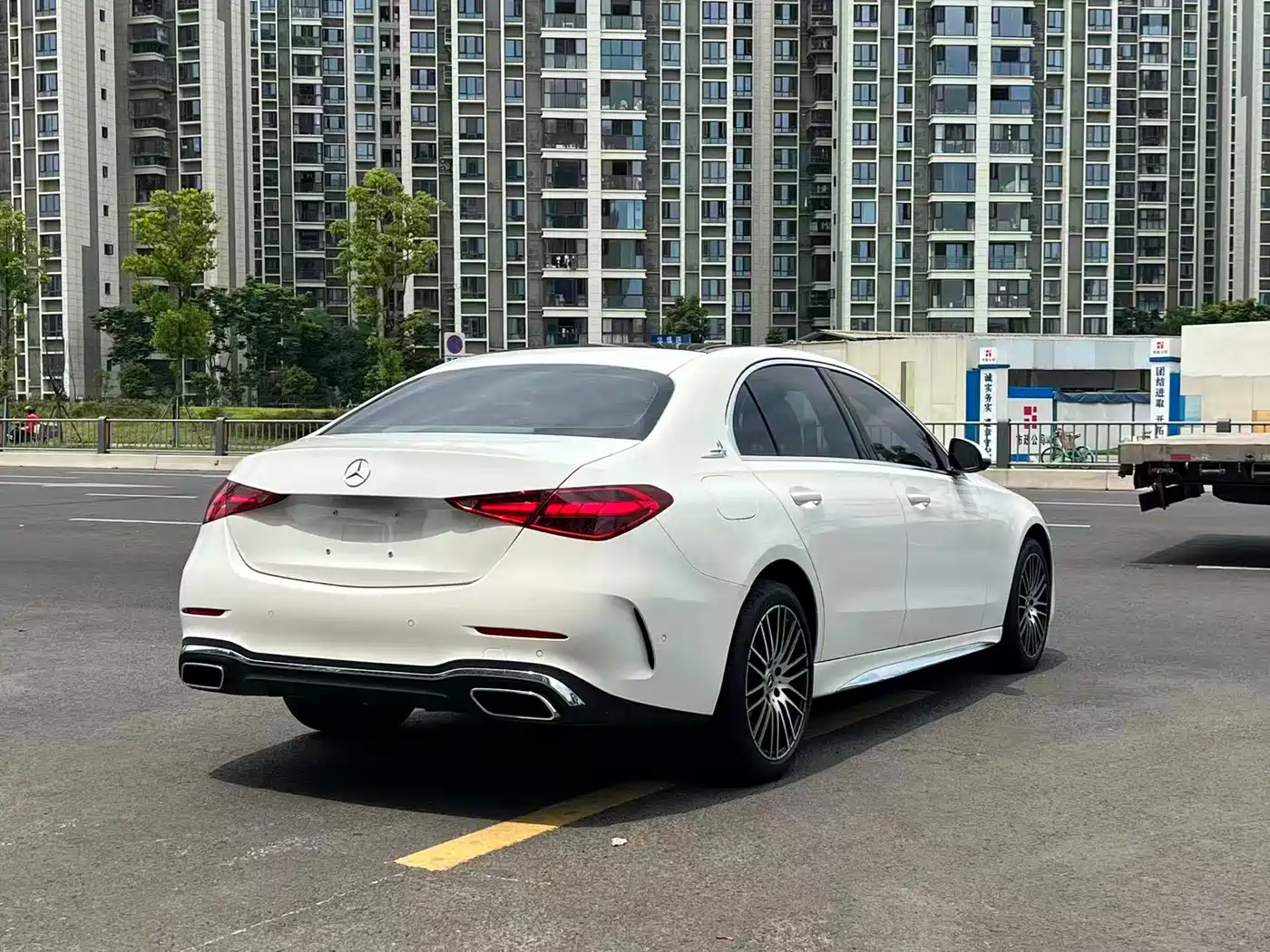 Mercedes-Benz C-Class 2023 Facelift C 260 L Sport Edition фото 10