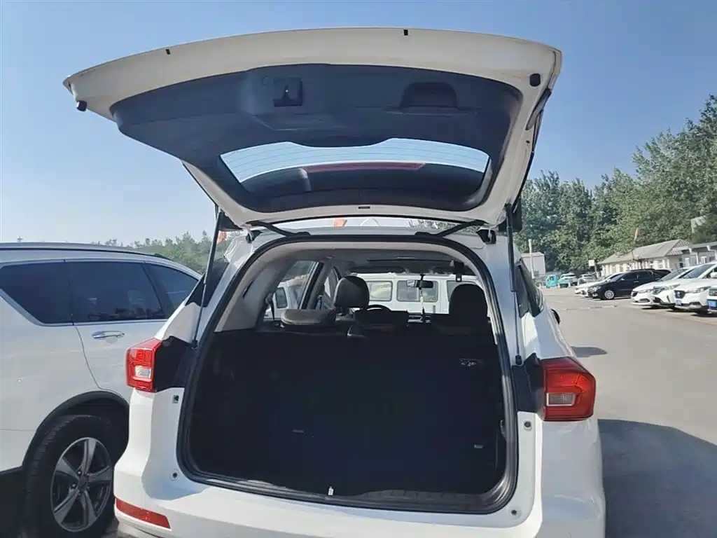 Haval M6 2018 1.5T DCT 2WD Elite фото 19