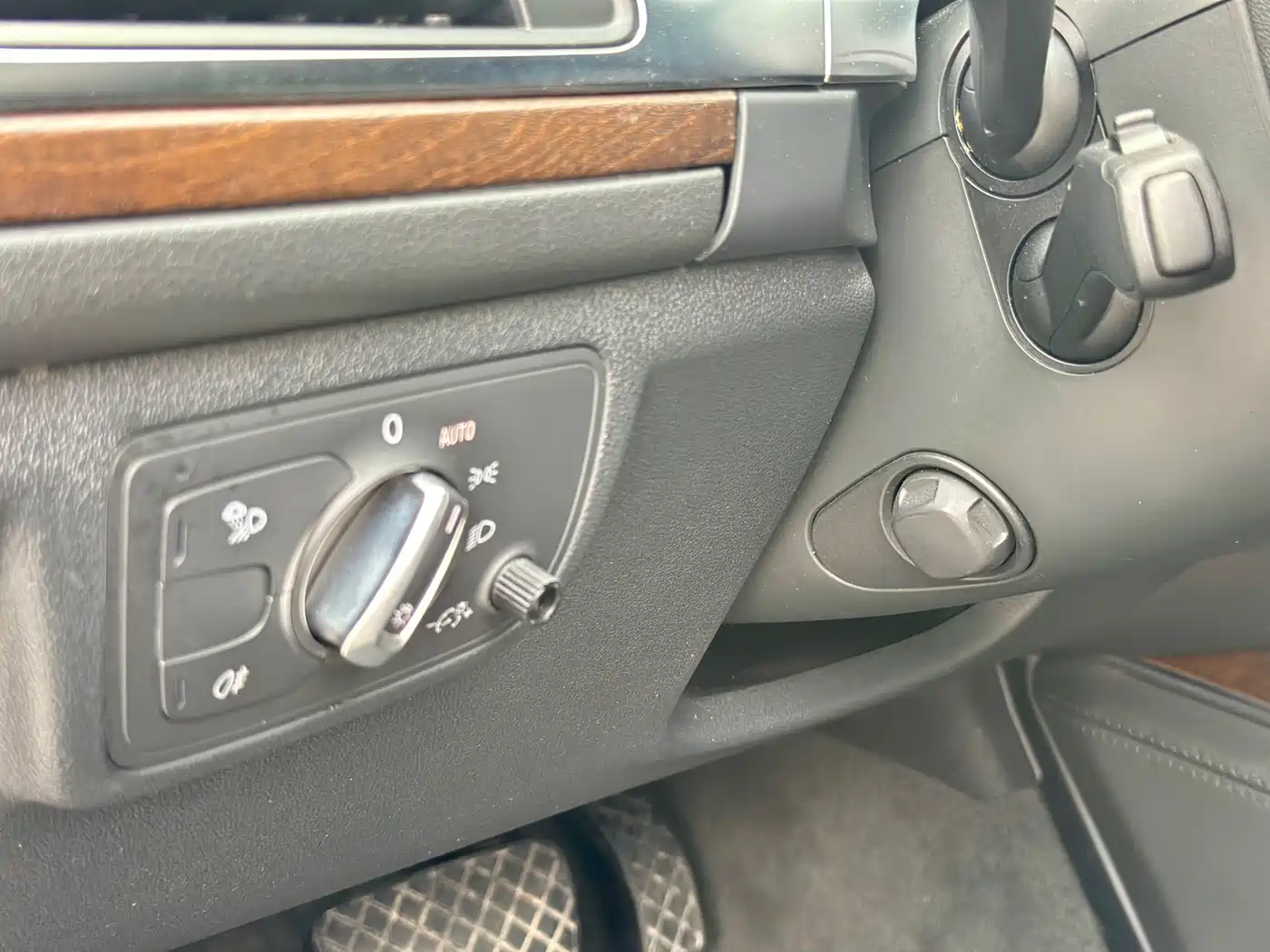 Photo 18 - Audi A6L