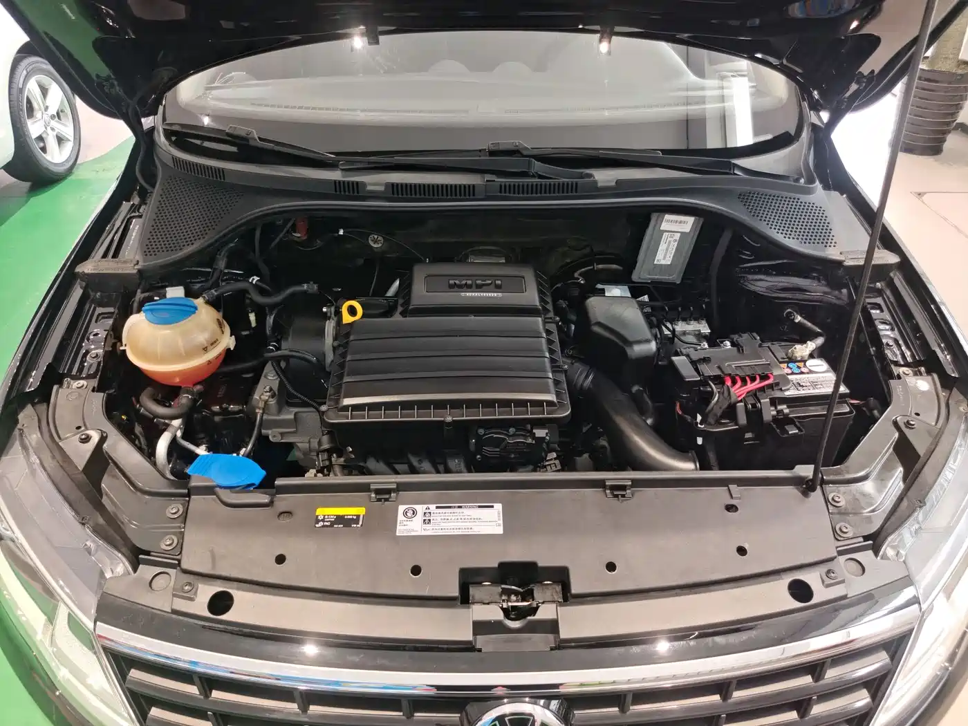 Photo 6 - Volkswagen Jetta