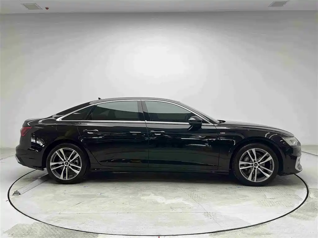 Audi A6L 2023 40 TFSI Luxury Dynamic фото 17