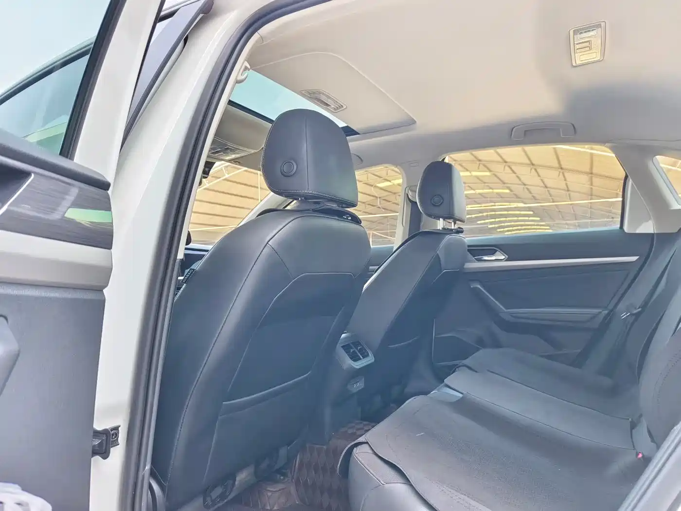 Volkswagen Lavida 2019 280TSI DSG Comfort Edition China VI фото 9