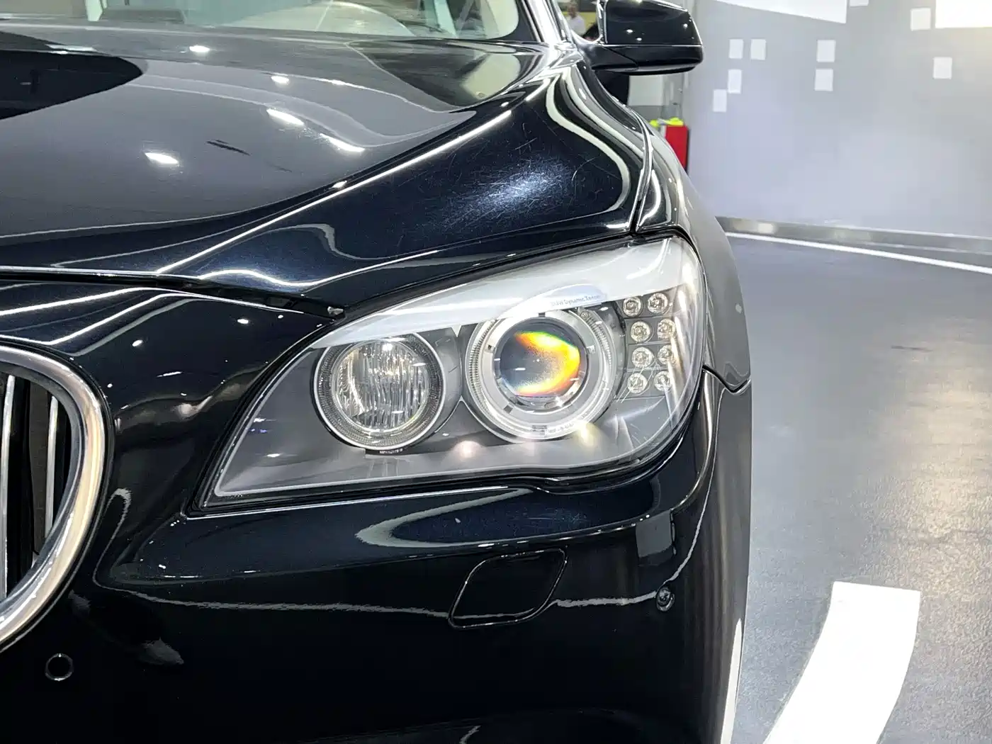 BMW 7 Series 2009 Model 740Li Leading Edition фото 8