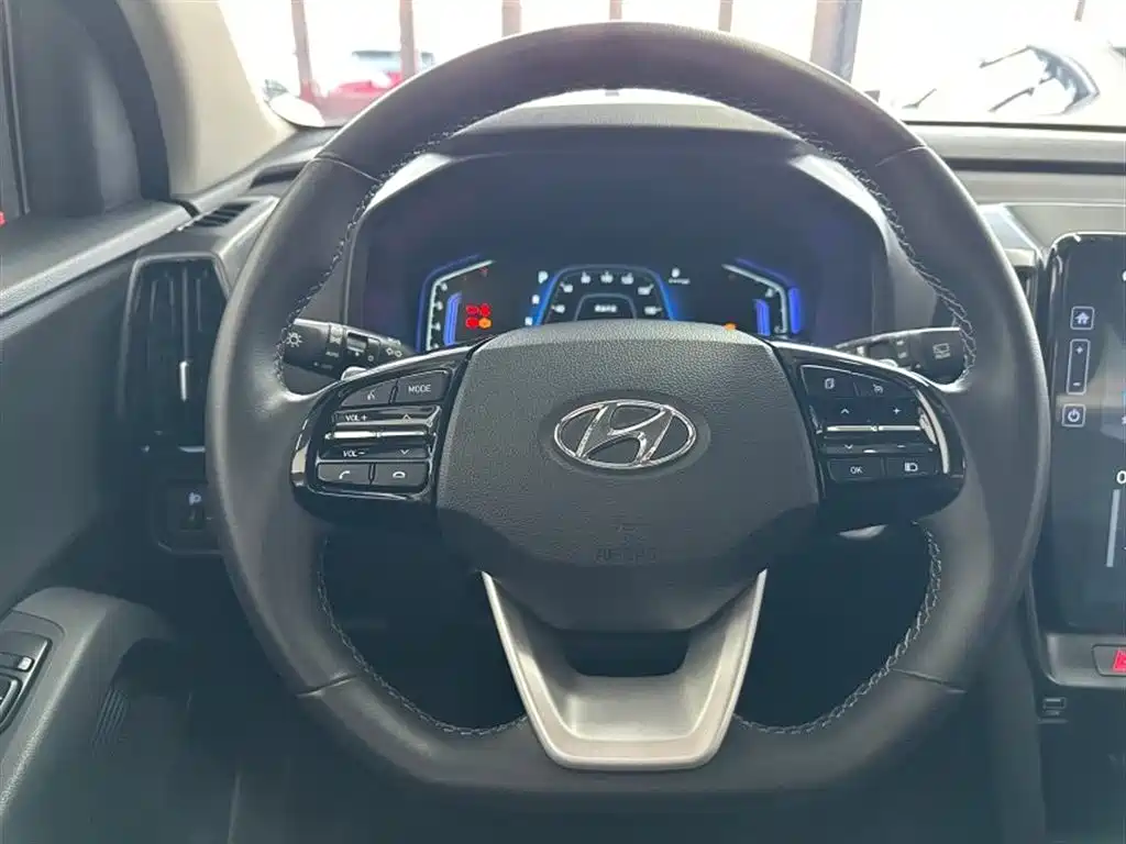 Hyundai Beijing Hyundai ix35 2021 240TGDi DCT 2WD GLS Leading Edition фото 7
