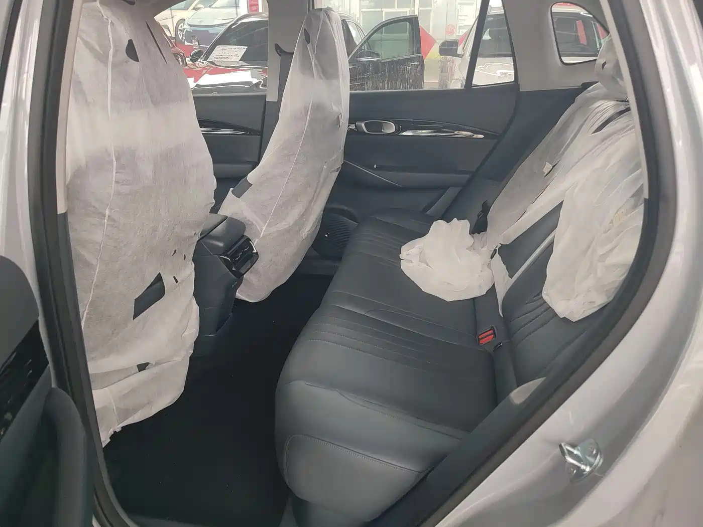 Geely Galaxy Galaxy E5 2026 530km Voyager Edition фото 5