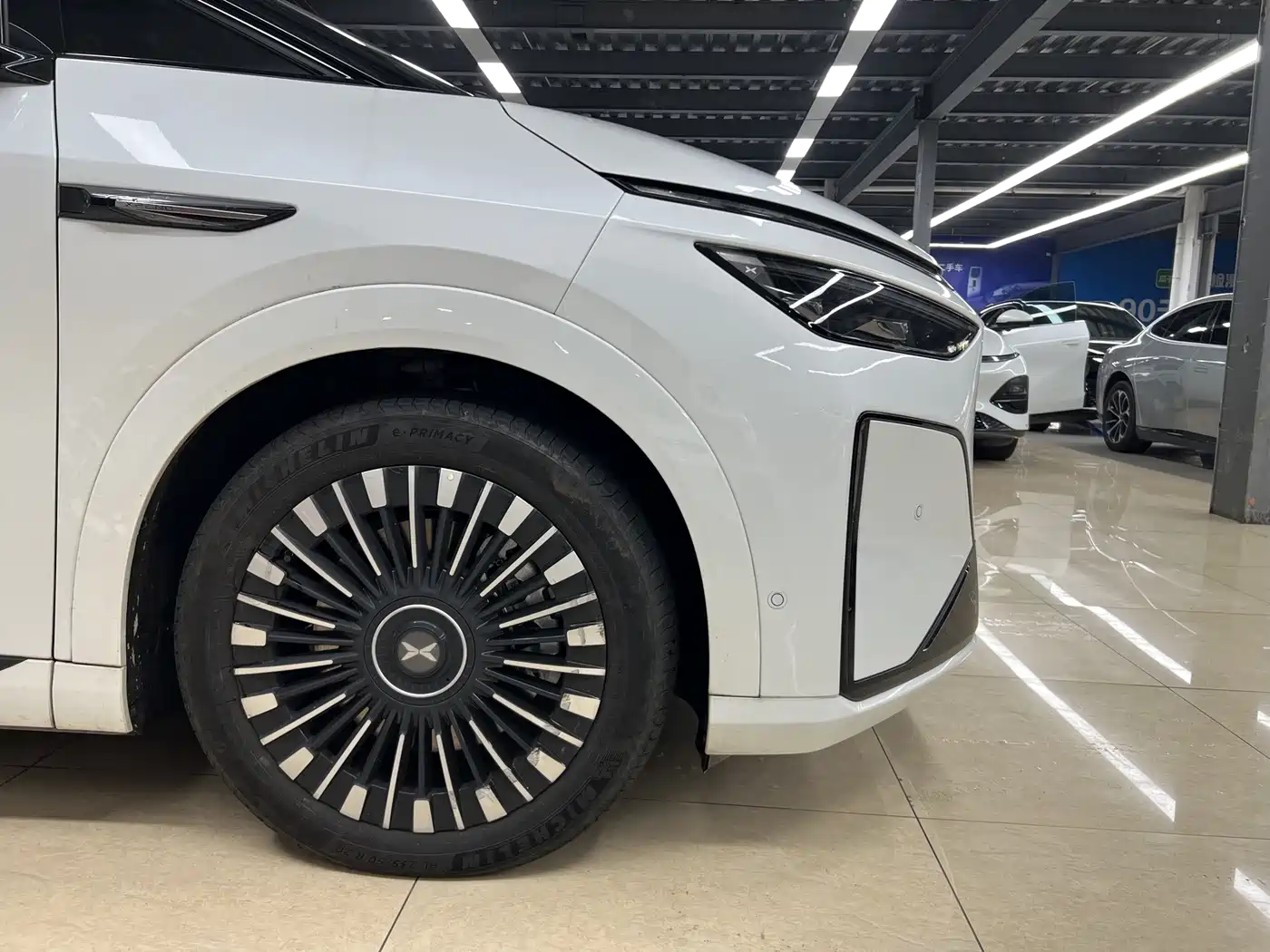 XPeng X9 2025 2025 Extended Range Edition