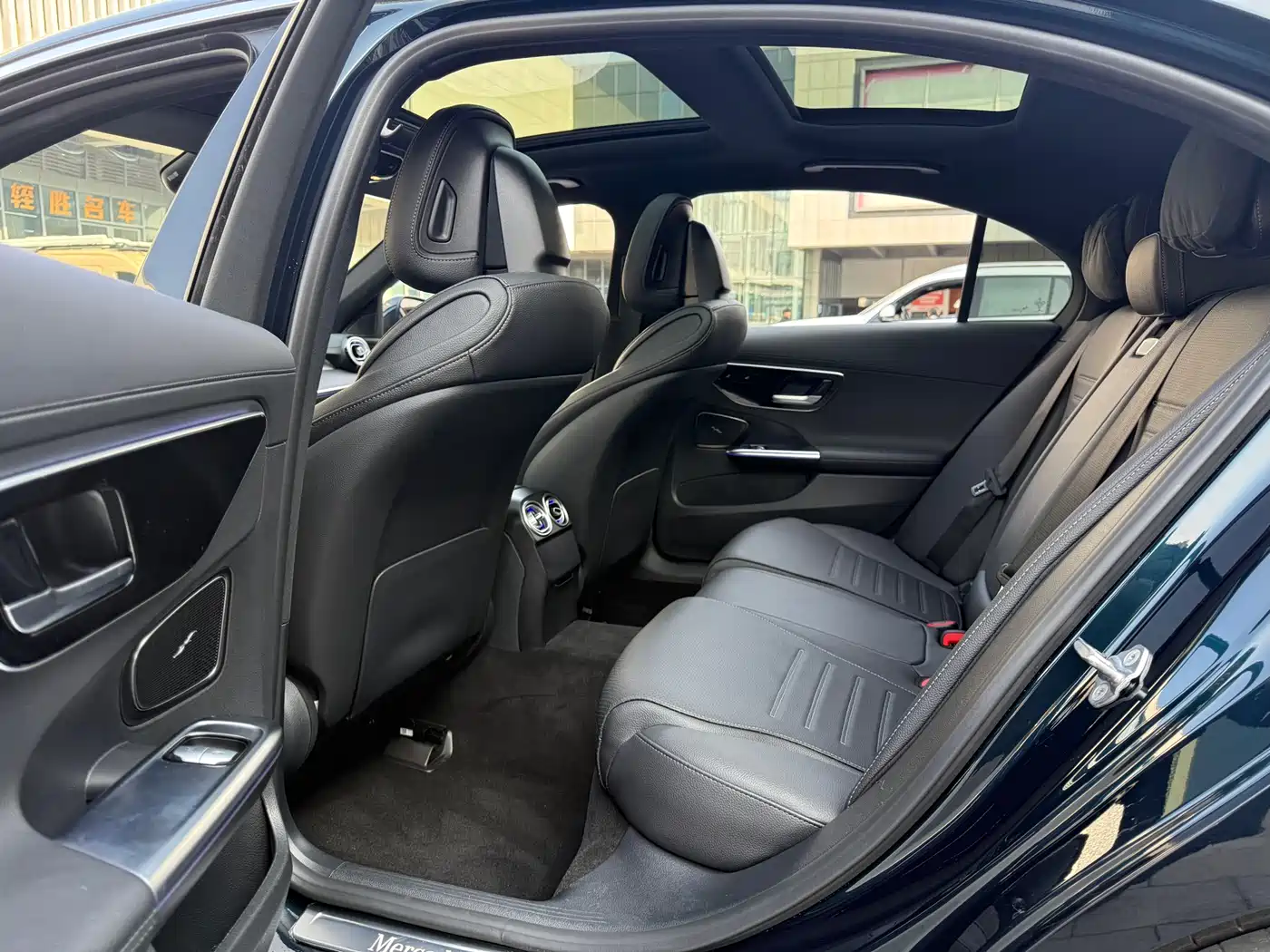 Mercedes-Benz C-Class 2023 C 260 L Sport фото 20