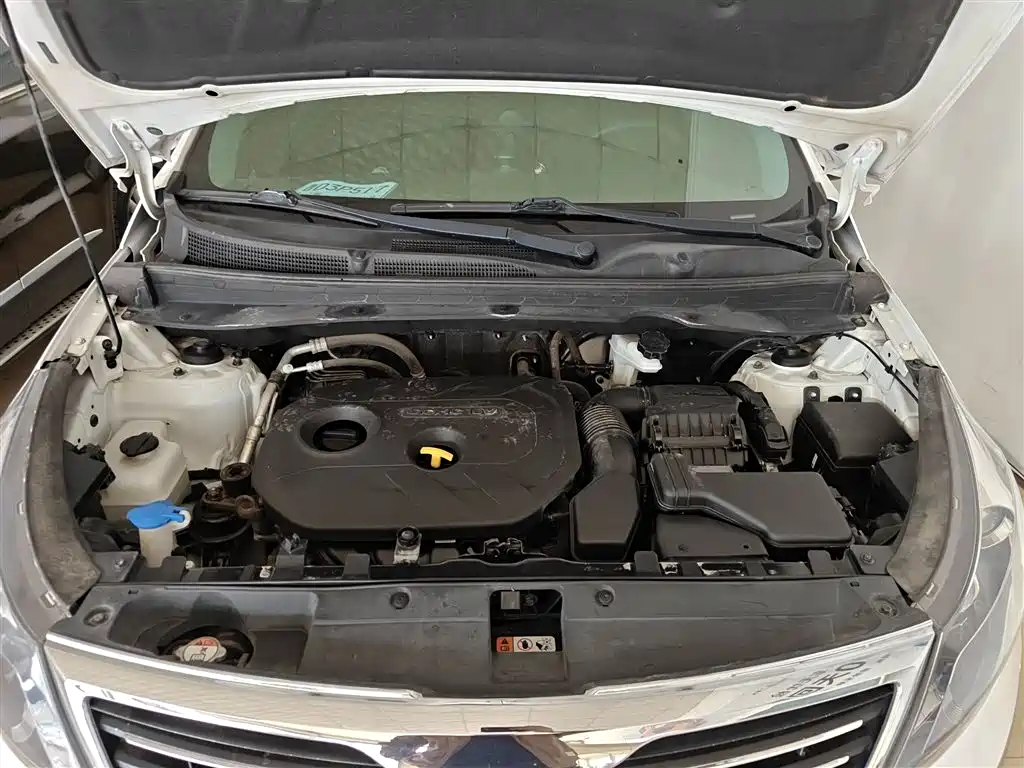Kia Sportage 2014 2.0L Automatic 2WD GL Edition фото 20